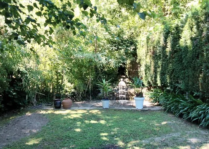 Pool House Au Coeur Du Geres A Villa