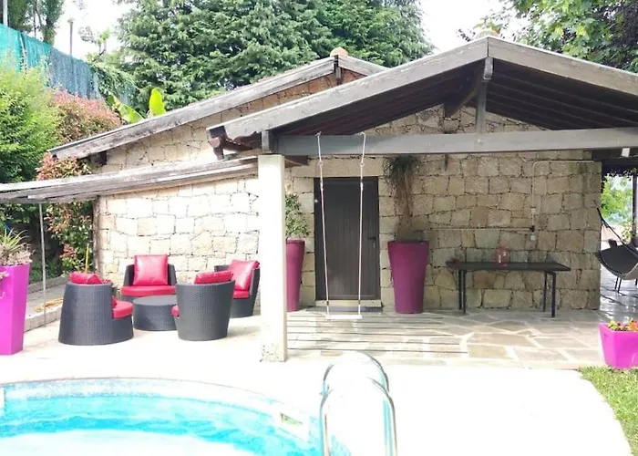 Pool House Au Coeur Du Geres A Villa Rio Caldo