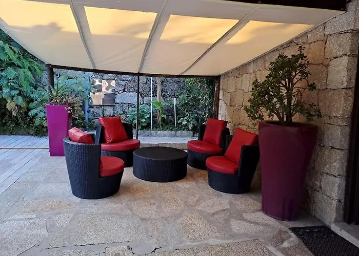 Pool House Au Coeur Du Geres A Villa Rio Caldo